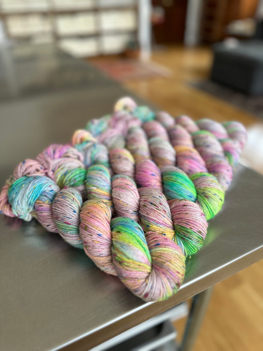 Soft Serve Candy Tweed DK